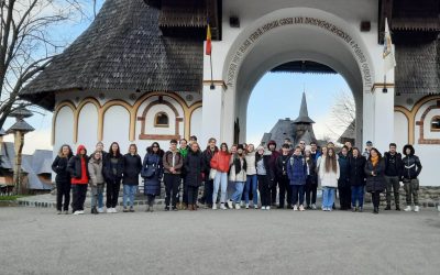 Predstavitev mednarodnega projekta Erasmus+ Mladi v akciji na 15. Srečanju turističnih podmladkov »Tkanje prijateljstva z nitkami turizma«